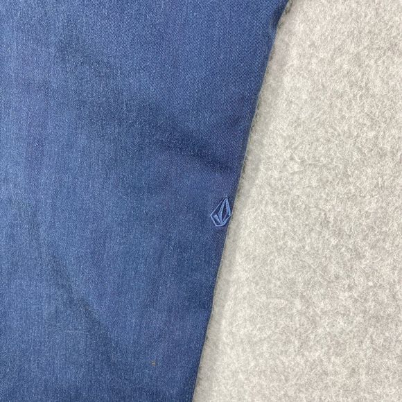 Volcom Pants Mens Size 38x31 Blue Chino Golf Casual Workwear - Picture 13 of 16